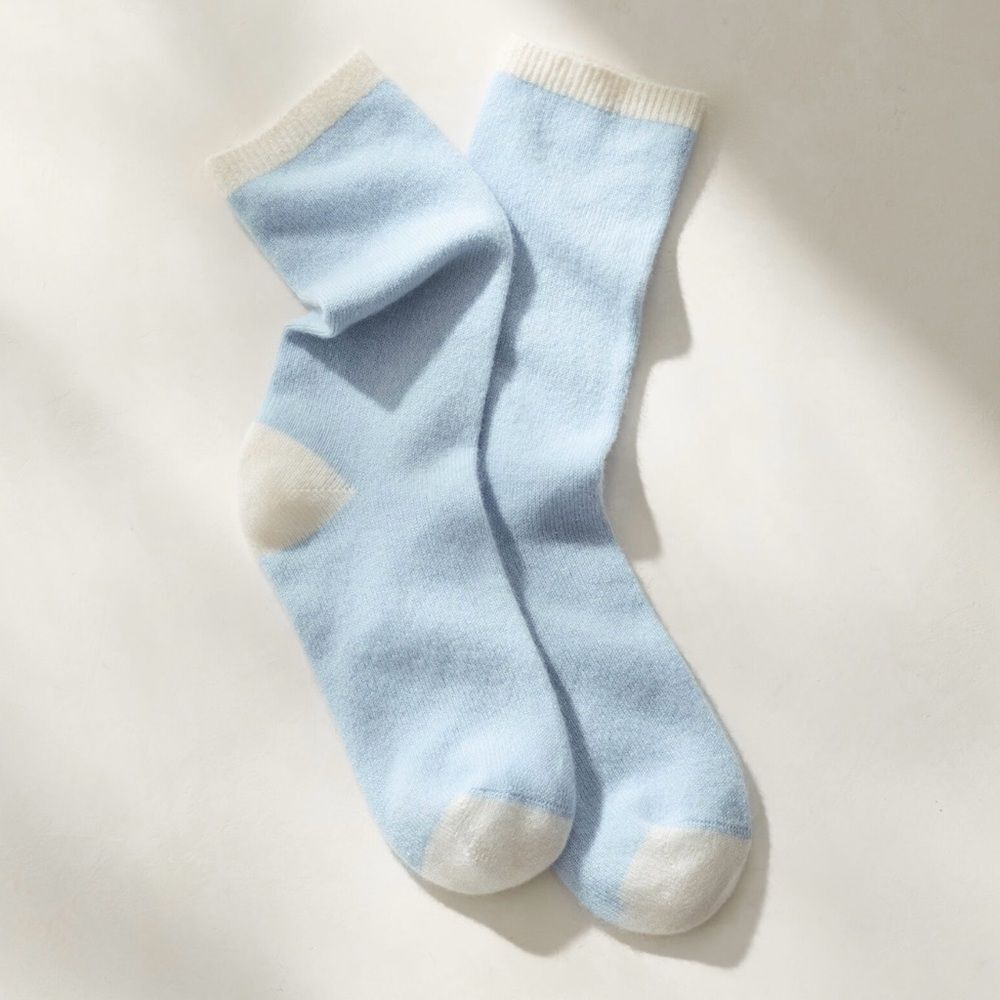 Haven Well Within OS Powder Blue Beige Cashmere Colorblock Socks